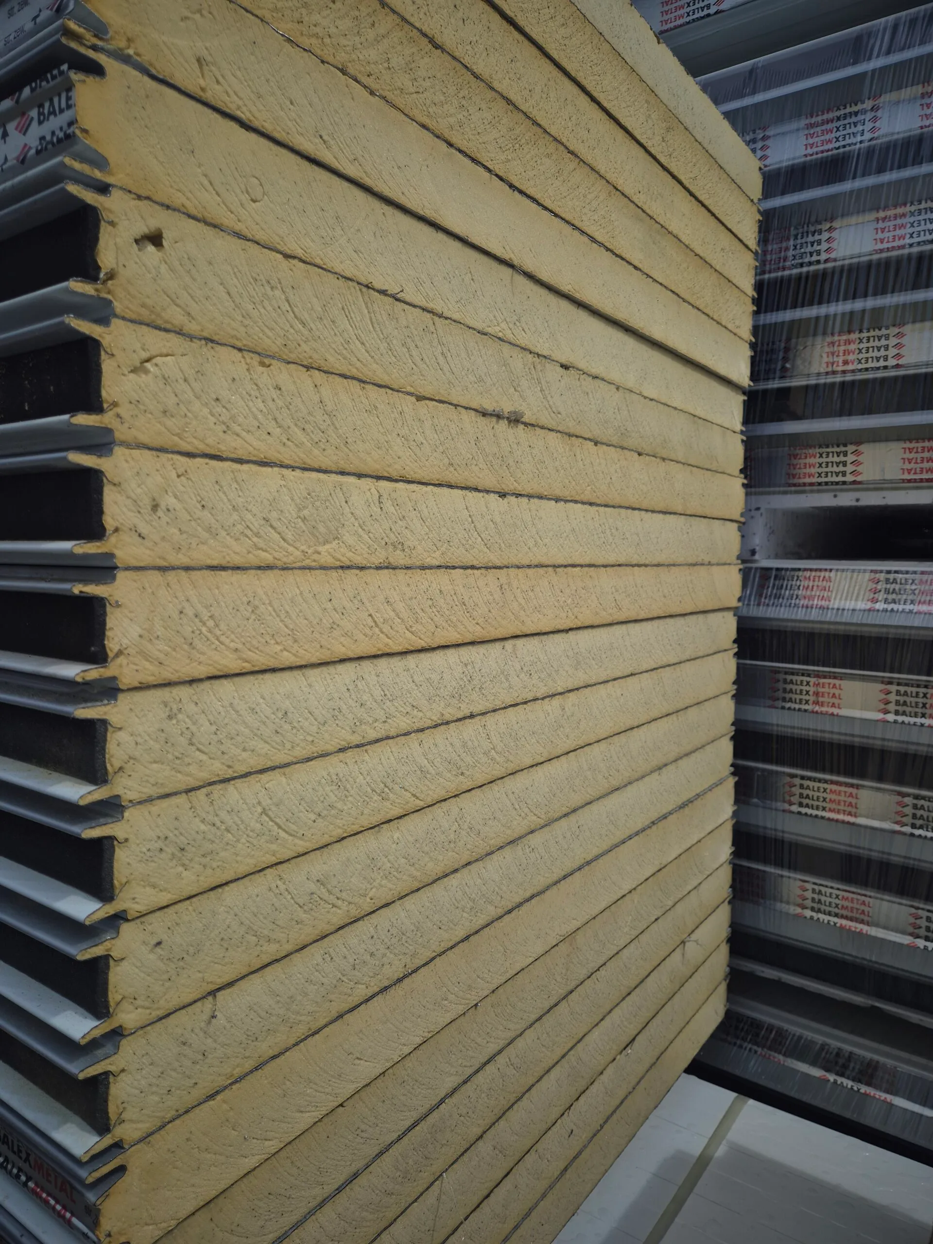 Płyta warstwowa kingspan 100mm PIR ścienna płyta obornicka 10cm 2 gatunek - obrazek 4