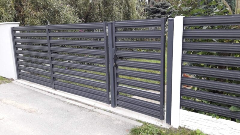 Sztachety metalowe PREMIUM BRĄZ, CZARNY i GRAFIT MAT obustronnie - obrazek 4